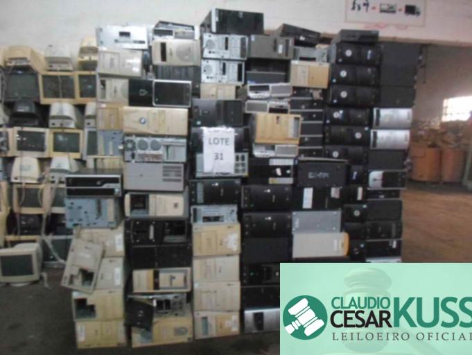 EQUIPAMENTOS DE INFORMÁTICA - 15.000 KG